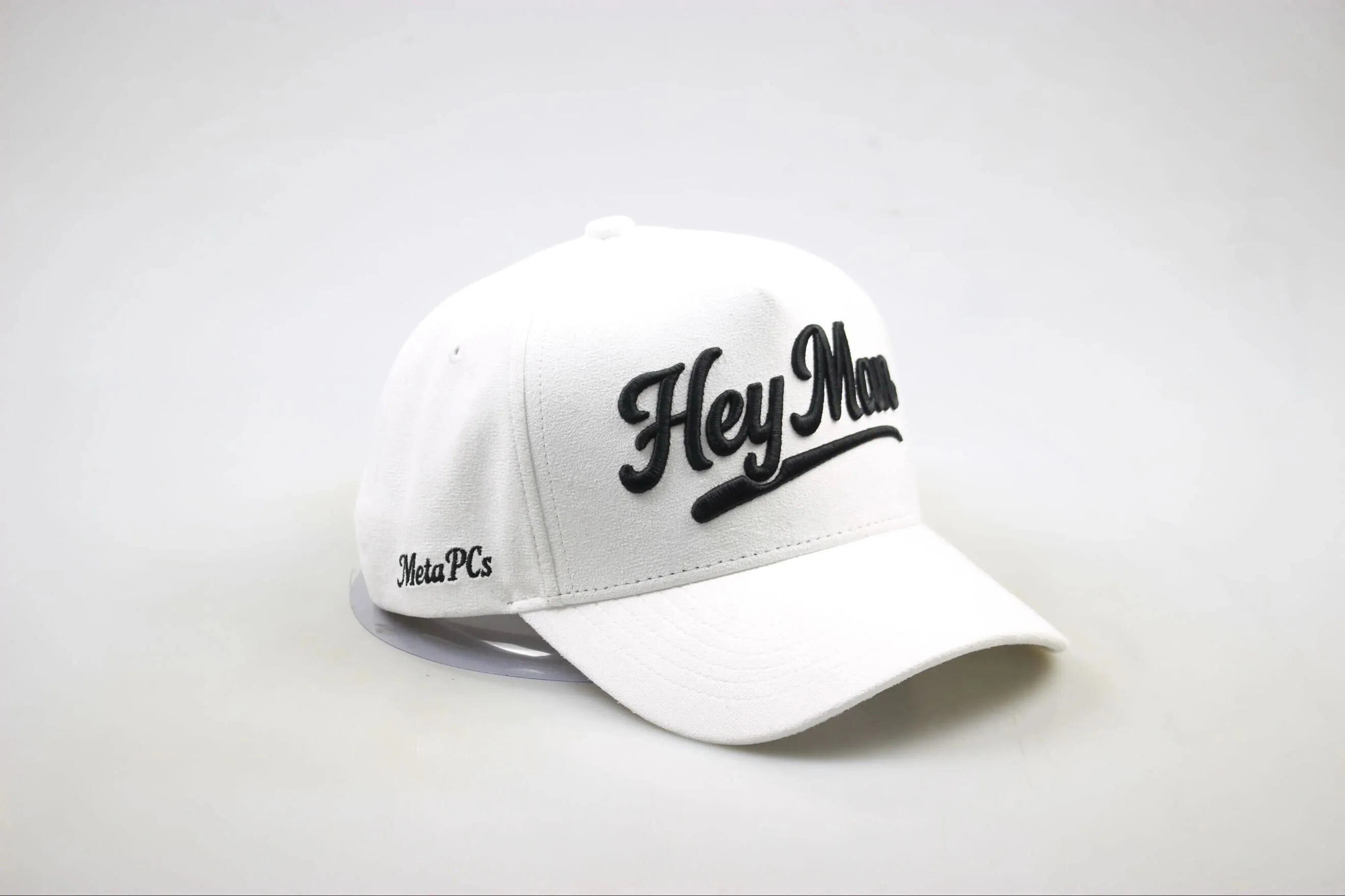 Classic Baseball Hat – White